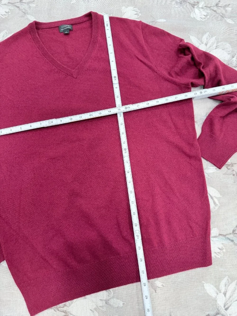 J.Crew 100% Cashmere V-Neck Sweater Large Berry Red Burgundy Soft Luxury Knit